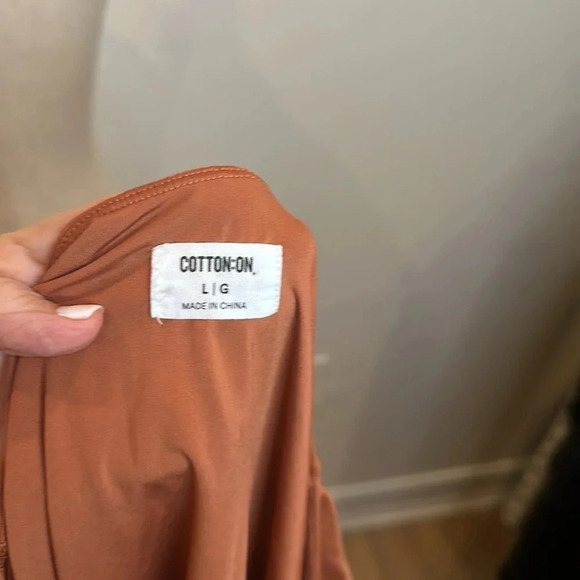 COTTON ON LONG SLEEVED CROPPED TOP - Picture 5 of 6